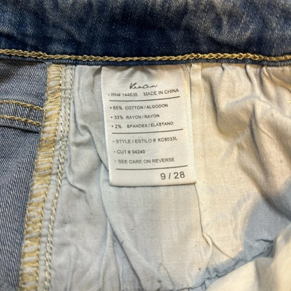 KanCan High Rise Distressed Denim Shorts Size 9 - Picture 6 of 10